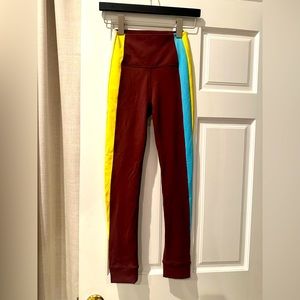 SPLITS 59 sporty work out legging, size small.